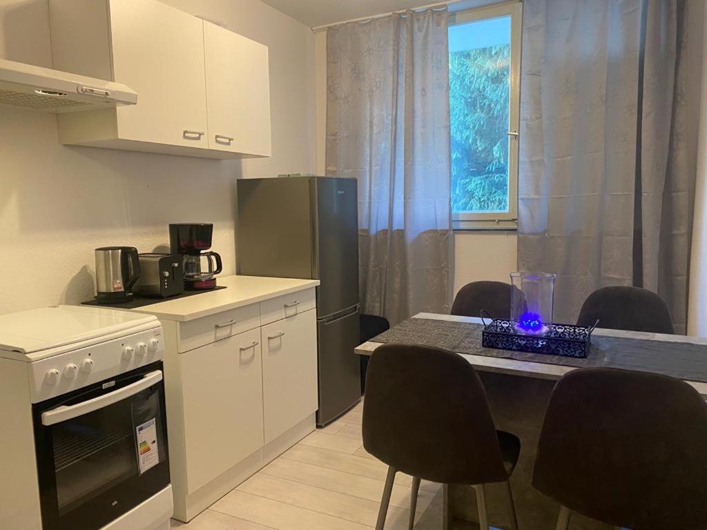 Apartment West *