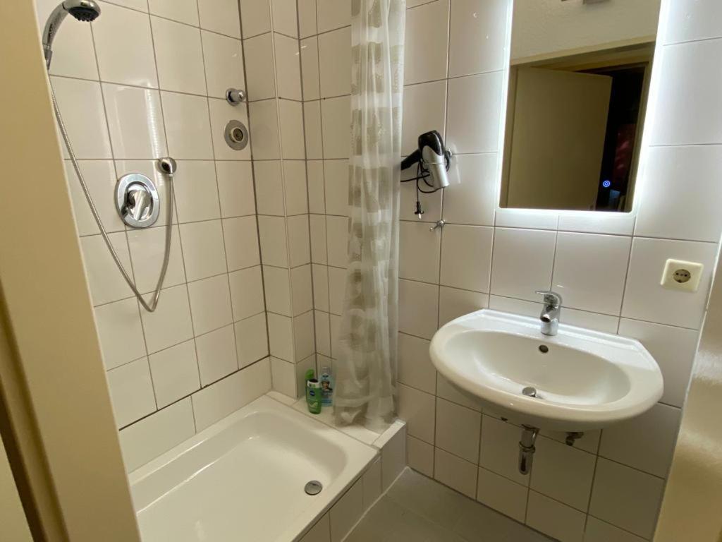 West Apartment *